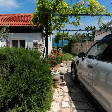 Beachfront House Sanja * Crveni Vrh